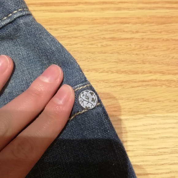 Girls denim skirt with butterfly back | GAP KIDS size 14 - Picture 5 of 7